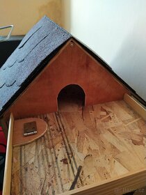 Dřevěný domeček pro potkana nebo jiného malého  hlodavce - 7