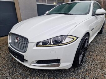 Jaguar XF - 7