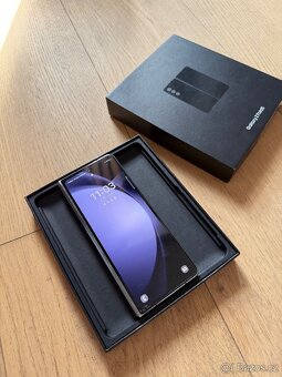 Samsung Galaxy Z Fold 5 512GB Černý - 7