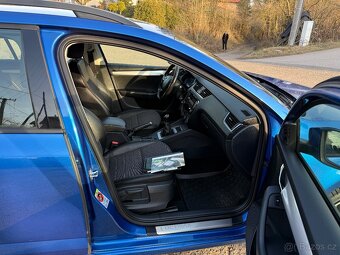 Octavia combi 3 2.0 tdi 110 kW elegance bixenony - 7