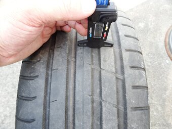 Orig kola VW Passat 7,5Jx17 ET47 5x112 235/45R17 - 7