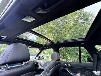 2023 BMW X5 xDrive30d M xLine HUD Pano DPH Zaruka 26 - 7