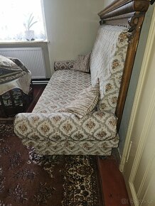 Prodam Krásný prvorepublikovy jídelní stůl, židle a sofa - 7