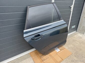 Zadní levé/pravé dveře Audi A6 C7 4G, barva LX5N - 7