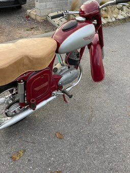 Jawa cz 150/352 - 7