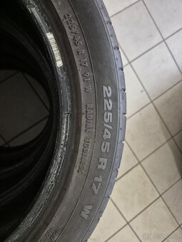 Pneu CONTINENTAL 225/45R17 - 7