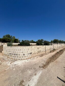 1800m2, 300m od pláže PRODANO - 7