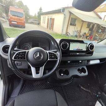 Mercedes-Benz sprinter - 7