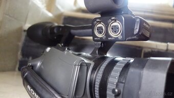 Sony HDV, DVCAM, DV HVR-V1E - 7