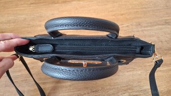 Dámská kabelka - 7