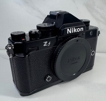 Nikon Zf - 7