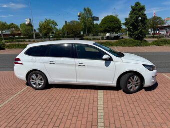 Peugeot 308 1.6HDI 88kw (málo najeto, nebourané, ČR) - 7
