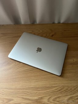 MacBook Pro 13 - 7