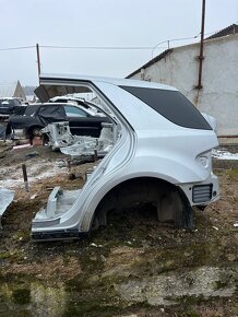 Mercedes ml 320cdi karoserie - 7