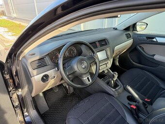 Volkswagen Jetta, 1.2 TSI, 77KW, 2011, pravidelný servis - 7