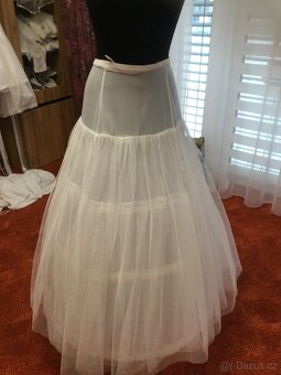 Svatebni saty Madorra - 7