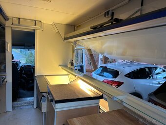 Food truck, občerstvení, prodejna, bufet na PEVNÉ STÁNÍ. - 7