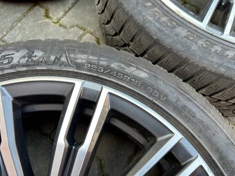 BMW řada 3 M-Paket ALU kola dvojrozměr - 225/45 R18 a 255/40 - 7