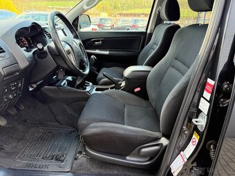 Toyota HILUX 3.0 4x4 MANUÁL UZÁVĚRKA NAVIJÁK - 7