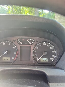 Škoda FABIA 1.2 HTP 47KW 2003 - 7