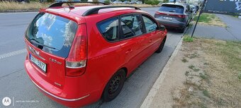 Hyundai i30 ,1.6 -85 kw 2009 STK platí 2026 - 7