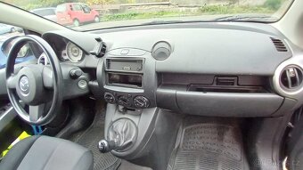 Mazda II, 1.4 nafta, platná STK - 7