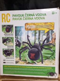 SPARKYS RC pavouk černá vdova - 7