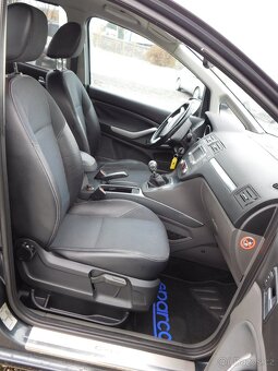 Ford C-max 2.0 TDCi,,TITANIUM,pěkný,BEZ KOROZE,tažný - 7