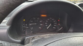 Citroen Berlingo, 1.4 benzin, 55 kW - 7