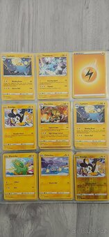 Pokemon karty v albu - 7
