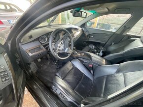 BMW e61 525d na díly - 7