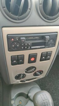 Prodám Dacia Logan 1.4 MPI benzín r.v.2007 - 7