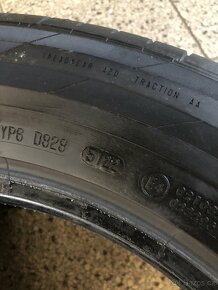 255/55/19 prodám letní sadu pneu - 7