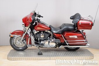 Harley-Davidson FLHTC Electra Glide Classic 2010 - 7