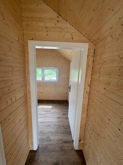 IHNED K ODBĚRU Celoroční mobilní - Modulový dům 9,5x3,5m - 7