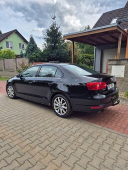 Volkswagen Jetta 2.0 TDI 103kW, Původ ČR - 7