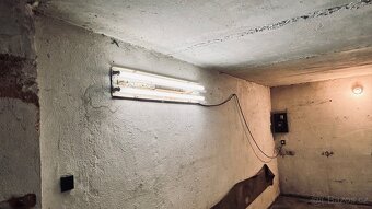 Pronájem halové garáže Plzeň Jubilejní ulice. - 7