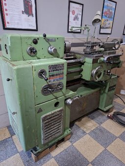 Soustruh SU32 / 750 - 7