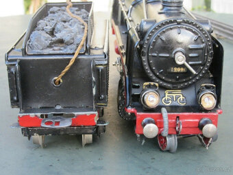 Märklin 20voltová parní lokomotiva HR 70 12920 se 4 nápravam - 7