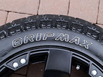 18" 6x139,7 = KMC XD ROCKSTAR + 255/60R18 M/T OFFROAD - 7