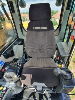 Kolové rypadlo Liebherr A314 - 7