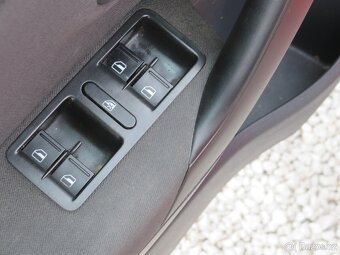 Volkswagen Polo 1.6 TDi , 66 kW nafta, 2010 - 7