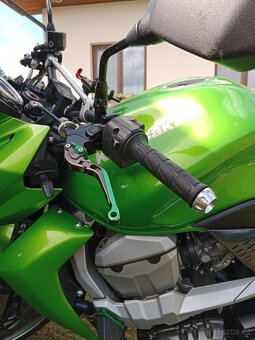 Kawasaki Z750 - 7