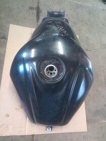 Yamaha R1 02-03 - 7