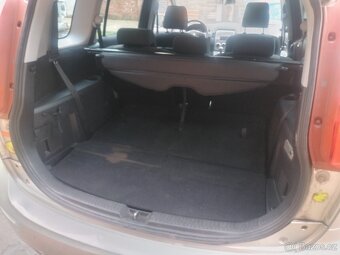 Mazda 5 MPV 2007 - 7