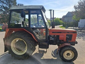 Traktor kolový Zetor 7211 r.v.1990 koupen v čr. - 7