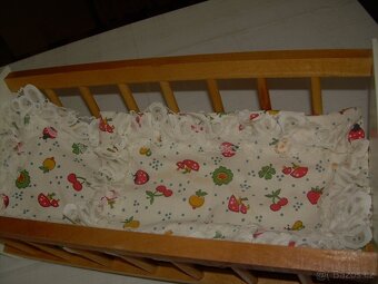 RETRO kočárek pro panenku, postýlka - 7