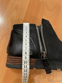 Černé kožené boty Sorel vel. 38 - 7