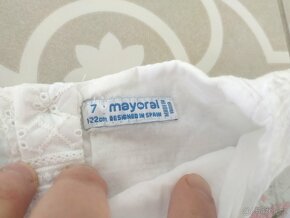 1x oblečená bílá krajková vyšívaná halenka Mayoral 122 - 7
