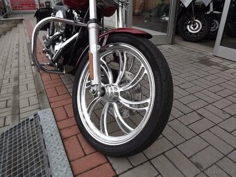 Harley Davidson FXDWGI Dyna Wide Glide - 7